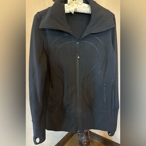 Lululemon Athletica Black Zip Jacket Size 8.